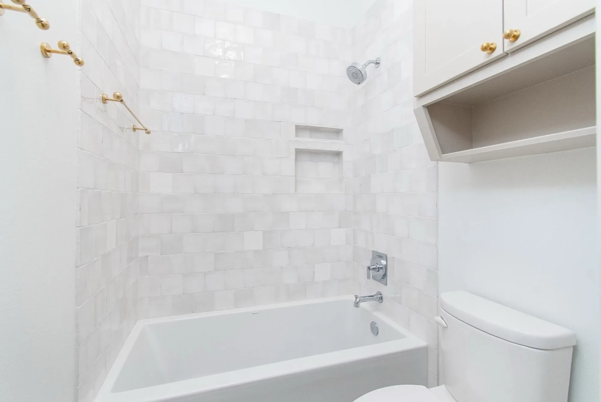 Teal bath suite (5)