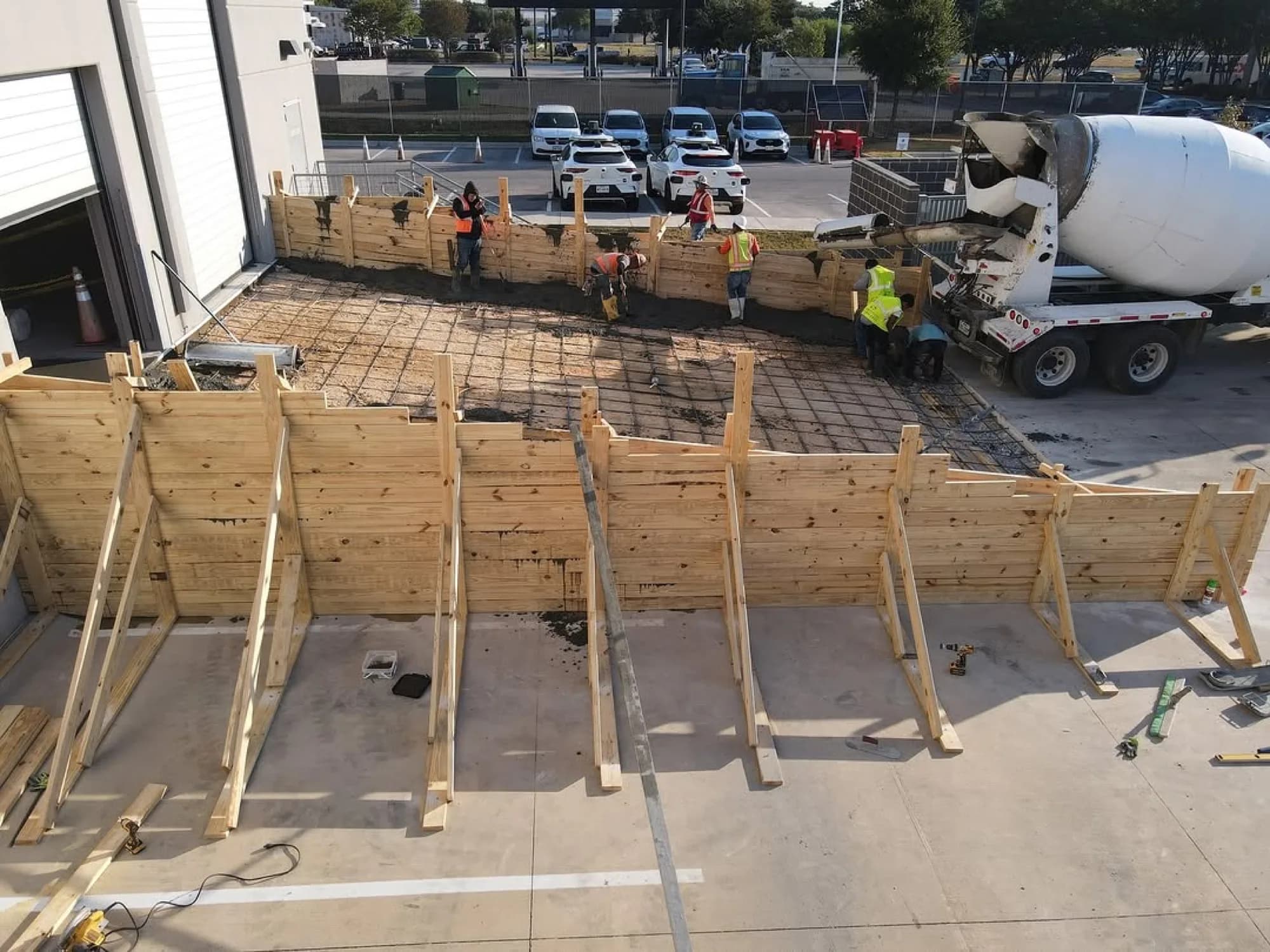 Slab pour (2)