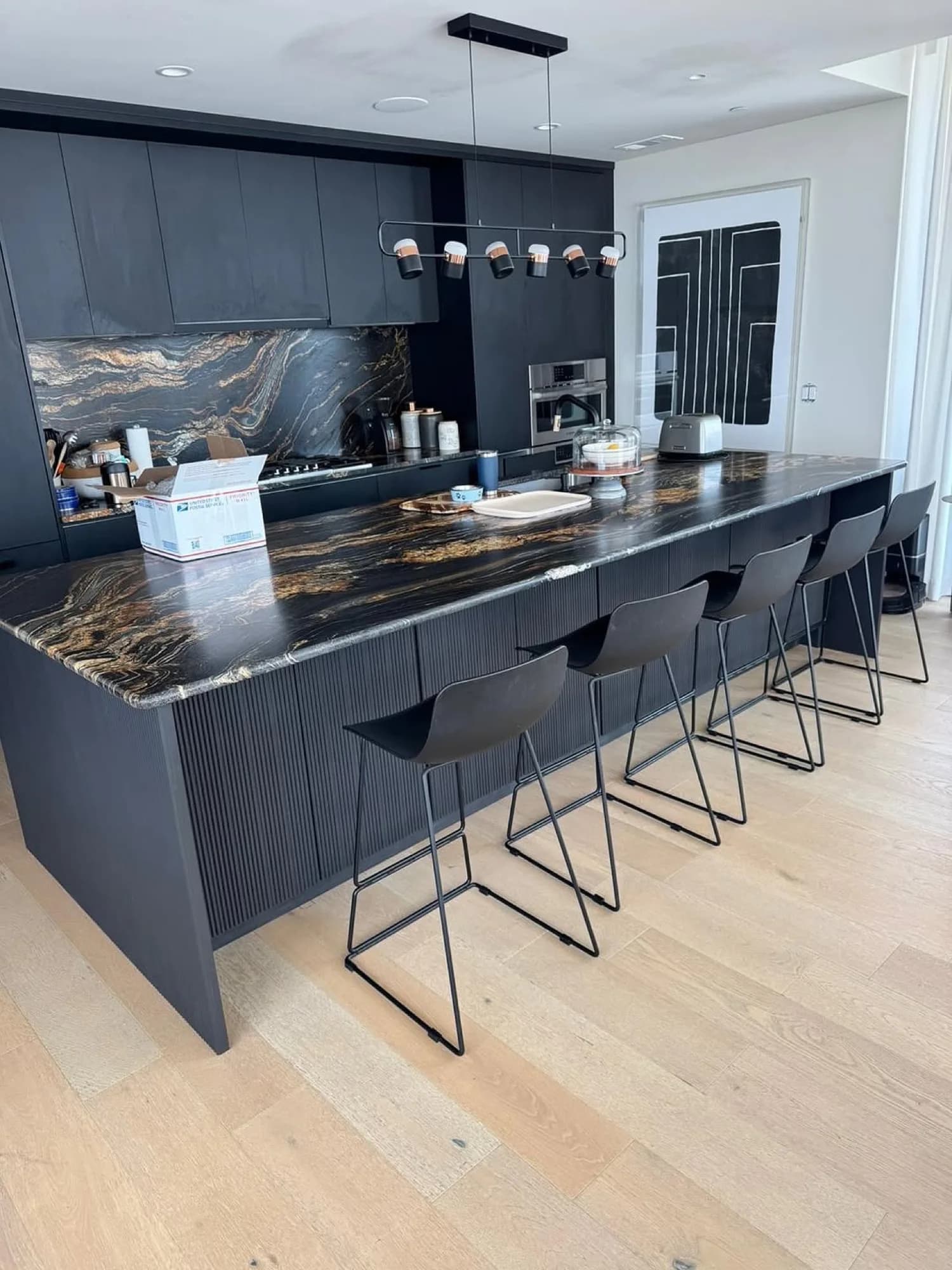 Black marble kitchen (4)