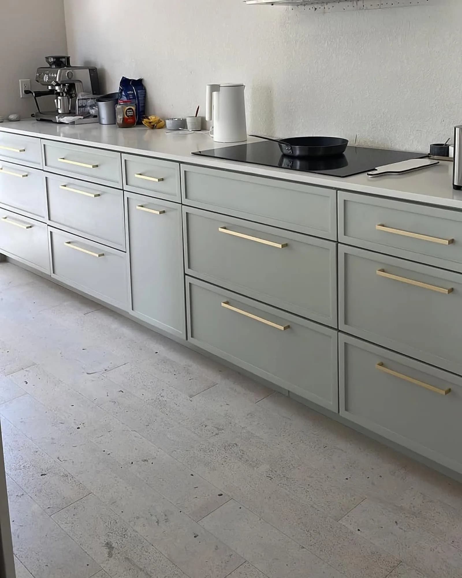 Sage kitchen detail (1)