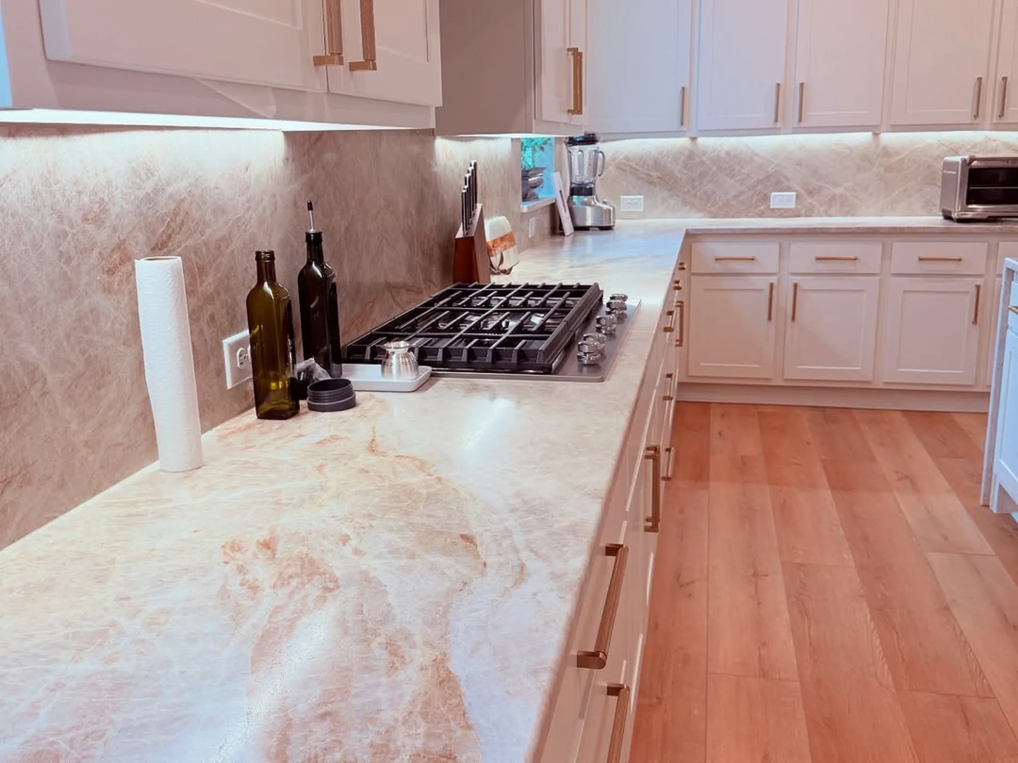 White kitchen (3)